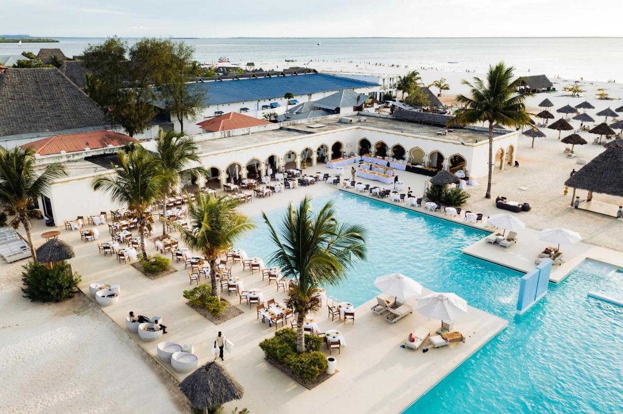 Gold Zanzibar Beach House & Spa Кендва Экстерьер фото