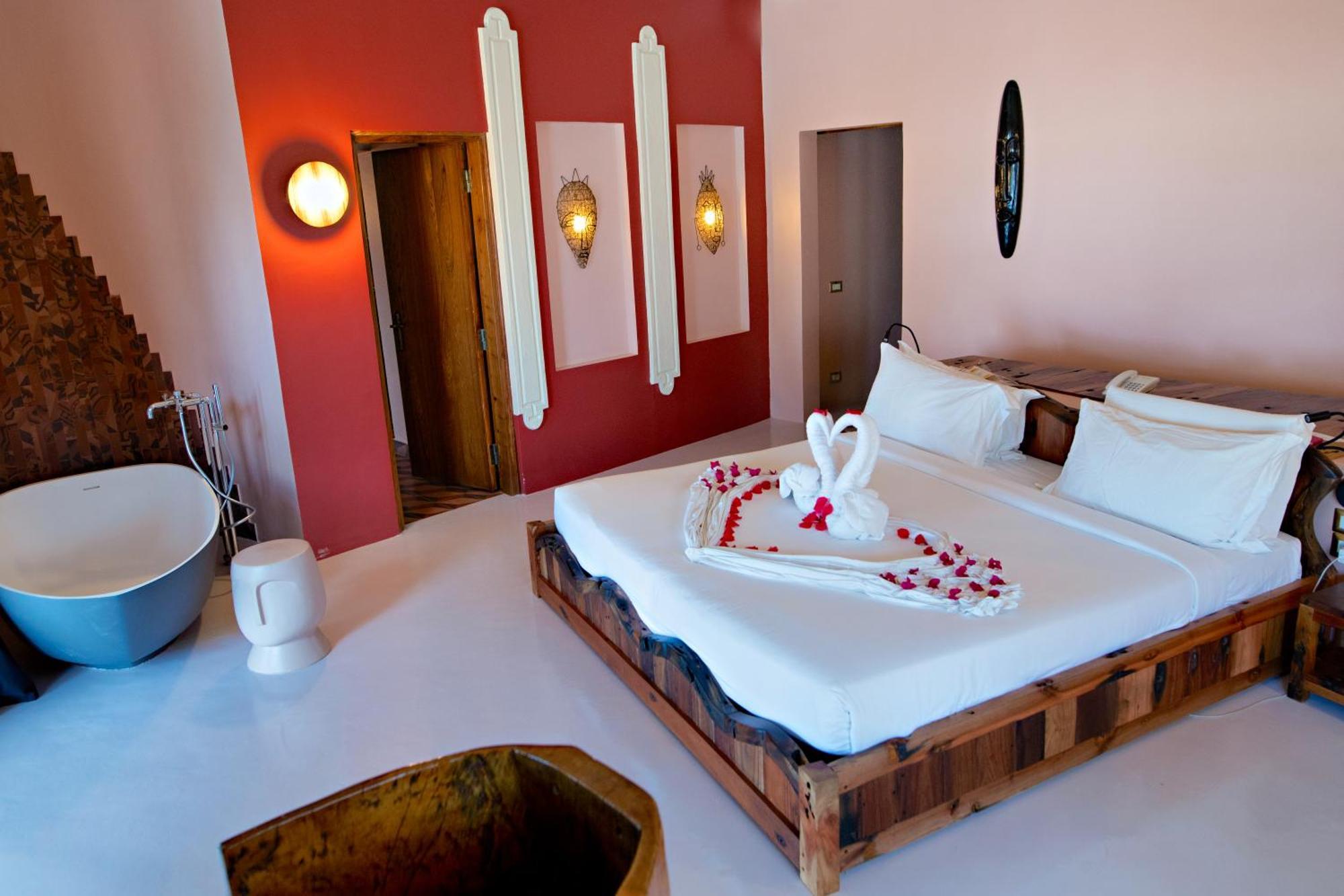 Gold Zanzibar Beach House & Spa Кендва Экстерьер фото