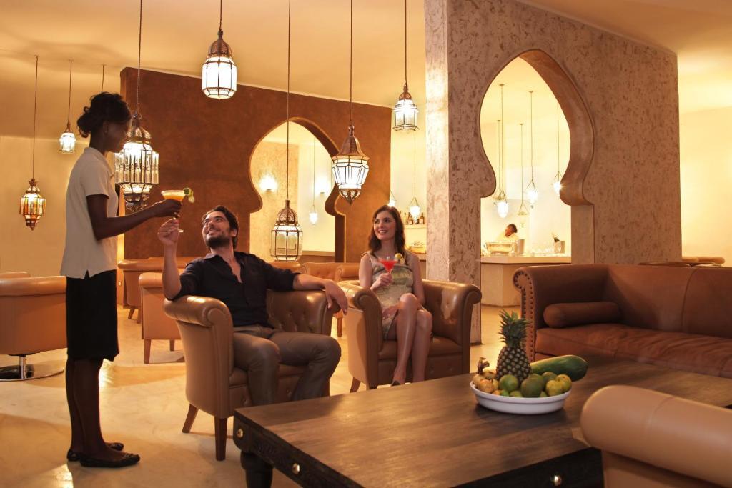 Gold Zanzibar Beach House & Spa Кендва Экстерьер фото
