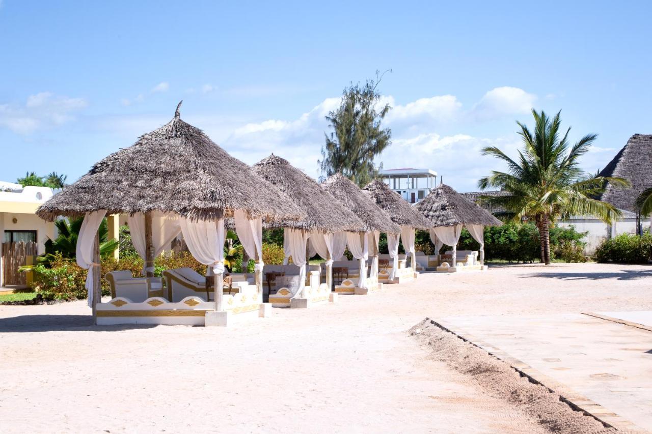 Gold Zanzibar Beach House & Spa Кендва Экстерьер фото